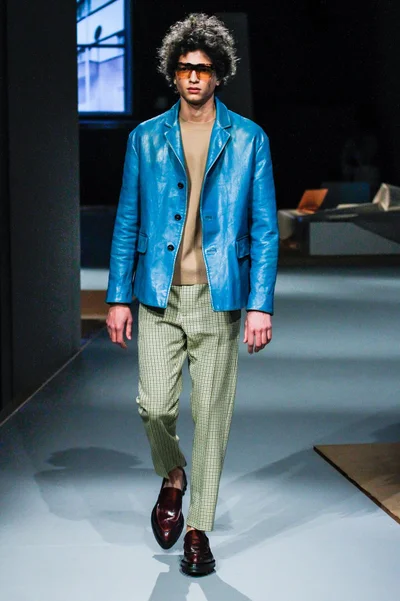 Look 8
